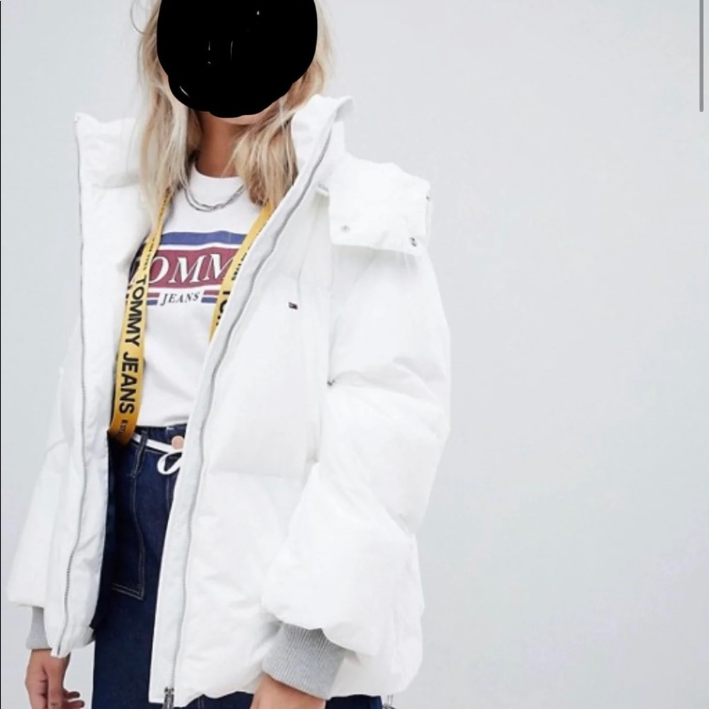 TOMMY JEANS Oversized Puffer Jacket